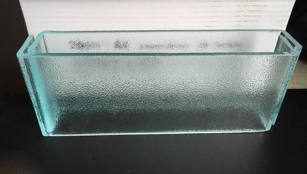 شیشه U-Profile Ultra Clear 6mm 7mm 8mm Iron U Channel U Glass Tempered Glass کم آهن