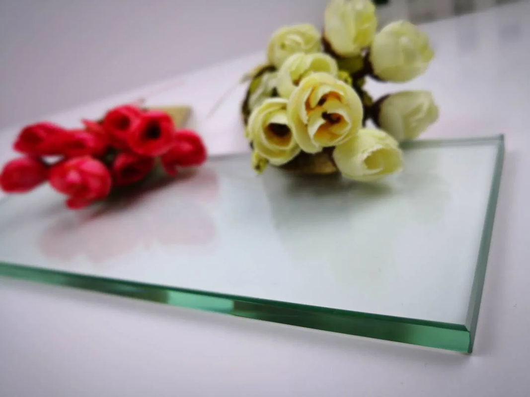 استفاده از شیشه ایمنی 6mm، 8mm، 10mm با گواهینامه CE برای آشپزخانه و حمام